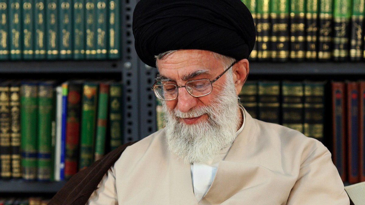 Hamaney'den ABD'yle gerginlikte önceki şartlar yine gündemde